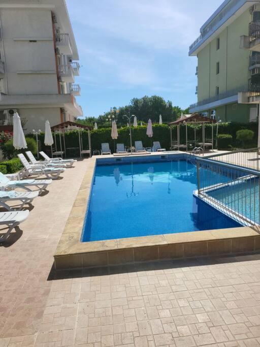 Луксозен Апартамент Срещу Какао Sunny Beach Eksteriør billede
